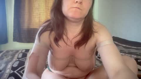 Luna online show from April 2026 12:13:01 PM