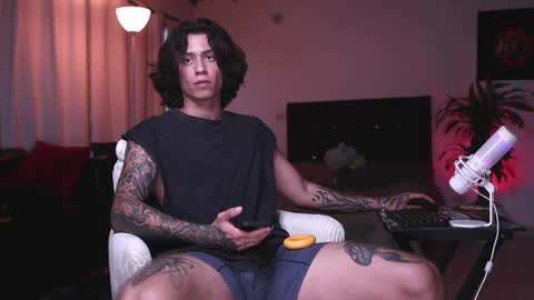   online show from January 2025 11:10:02 PM