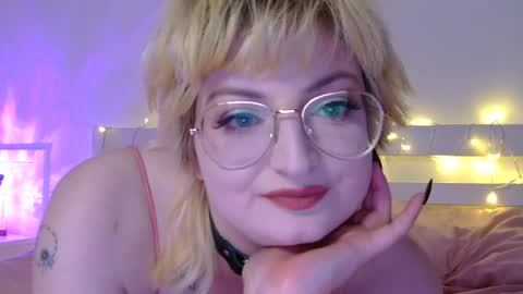 Starlette online show from June 2026 11:53:02 PM