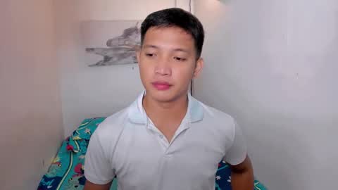 xsebastian19 online show from September 2025 04:52:01 PM