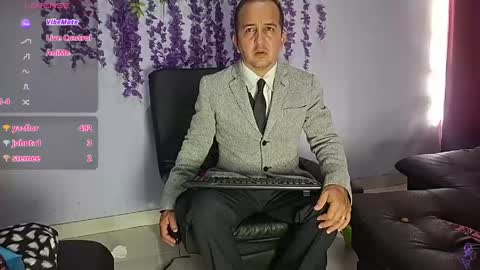 Snapshot of xthesexybossx chatting on June 2026 06:36:02 PM xthesexybossx online show from June 2026 06:36:02 PM