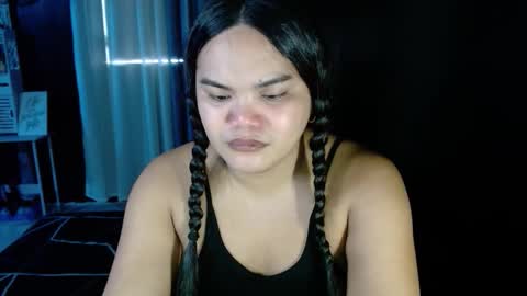 Kylie Smith online show from November 2025 04:44:01 AM