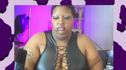 Snapshot of xxmoniquestarrxx chatting on February 2026 01:32:01 AM Thee Baddest BBW online show from February 2026 01:32:01 AM