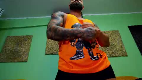 Xtream Leonard online show from June 2026 01:43:01 PM