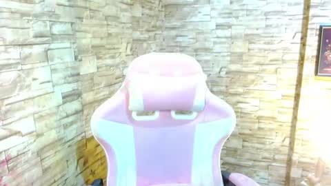 Foxy online show from June 2026 02:29:01 AM