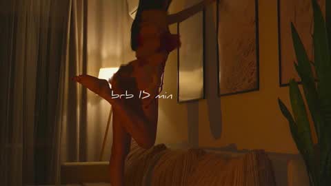 Molly online show from February 2026 11:38:02 AM