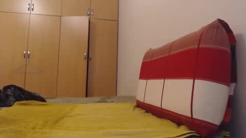 Ayanda online show from April 2026 12:41:01 PM