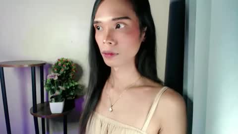 Your Princess Yums online show from May 2026 04:44:02 PM
