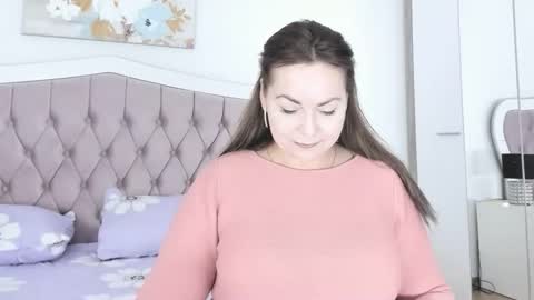 Elvira online show from March 2026 05:52:01 AM