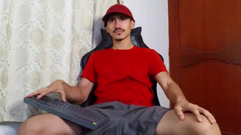 Kev online show from April 2026 08:26:02 PM