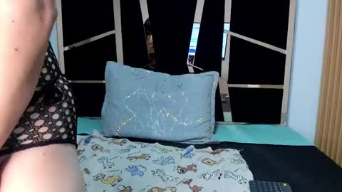 Yahaira online show from November 2025 02:54:01 PM