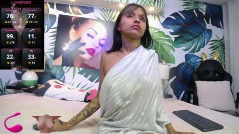 Snapshot of yalitza_kali chatting on April 2026 11:43:01 AM Yalith online show from April 2026 11:43:01 AM