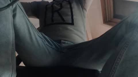 Snapshot of yallayalla1806 chatting on November 2025 09:35:01 PM yallayalla1806 online show from November 2025 09:35:01 PM