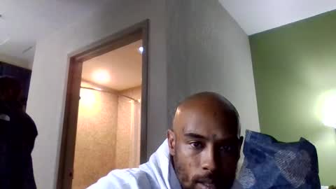 YallFav0rit3couple online show from May 2026 05:24:01 AM