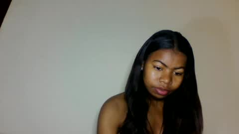 yannick_01 online show from June 2026 08:23:01 PM