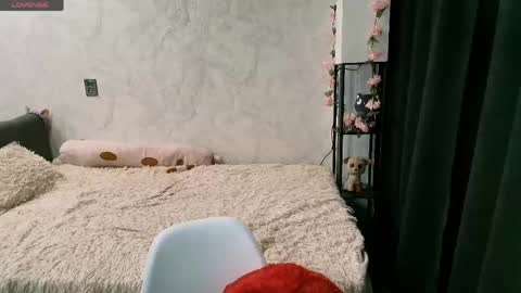 Anny online show from May 2026 03:50:02 PM