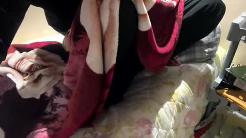 Snapshot of yasarsimo99154258 chatting on February 2026 01:02:01 AM yasarsimo99154258 online show from February 2026 01:02:01 AM