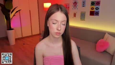 Snapshot of yasmin_kass chatting on June 2026 06:27:01 AM Yasmin online show from June 2026 06:27:01 AM