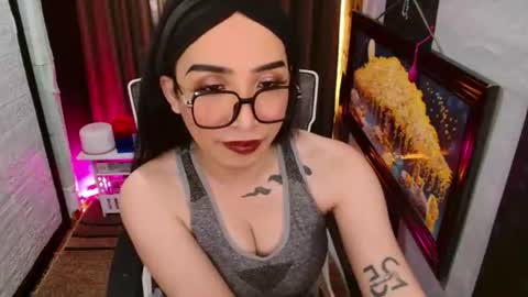 Snapshot of yassiered chatting on July 2026 02:33:01 AM yassiered online show from July 2026 02:33:01 AM