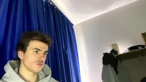 yayay333 online show from April 2026 05:11:01 PM