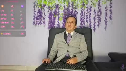 Snapshot of yazflor chatting on June 2026 02:34:02 AM Hazzan y Greisy online show from June 2026 02:34:02 AM