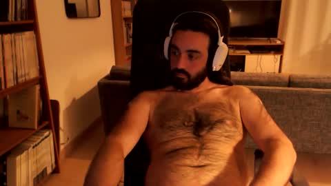 yeeaahoo online show from April 2026 09:05:02 PM