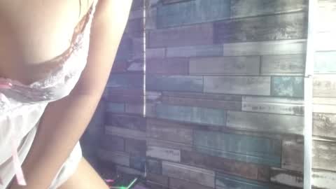 yesamin_stone18 online show from April 2026 12:10:01 PM