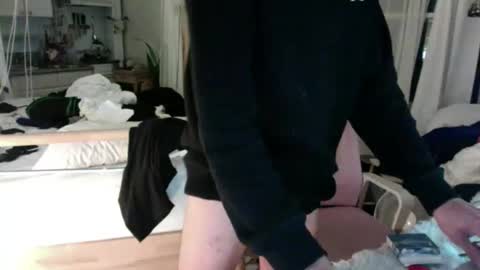 yesyes33369 online show from April 2026 11:22:02 AM