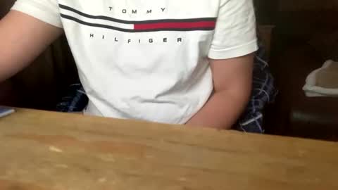 ynnadynnad online show from November 2025 01:02:01 PM