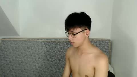 Snapshot of ynotyu chatting on June 2026 10:01:02 PM ynotyu online show from June 2026 10:01:02 PM