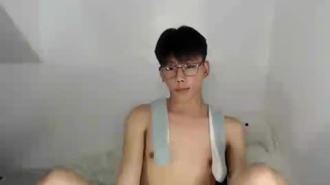 Snapshot of ynotyu chatting on July 2026 02:19:01 PM ynotyu online show from July 2026 02:19:01 PM