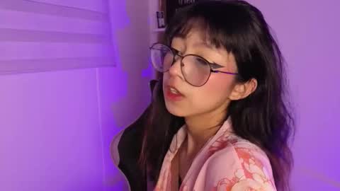 Yommi Winx online show from December 2025 03:49:02 AM