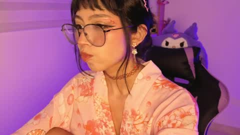 Yommi Winx online show from April 2026 03:36:02 AM