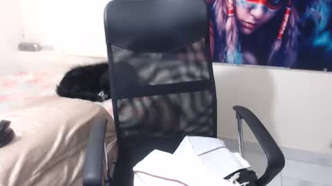 yordanocleys online show from March 2026 04:18:02 AM