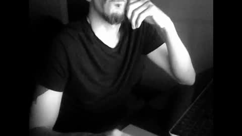 Snapshot of yorshgodsex chatting on December 2025 06:18:01 AM Vlad online show from December 2025 06:18:01 AM