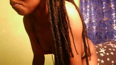 Snapshot of yosweetslut chatting on April 2026 08:57:01 PM Sweetkitty online show from April 2026 08:57:01 PM