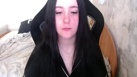 your_8a8y online show from April 2026 05:19:01 AM