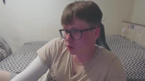 Max online show from April 2026 03:40:02 PM