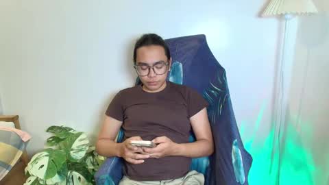 Snapshot of your_dreamgirlxxx69 chatting on May 2026 04:51:02 AM your_dreamgirlxxx69 online show from May 2026 04:51:02 AM