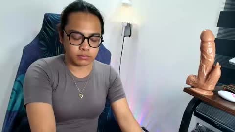 Snapshot of your_dreamgirlxxx69 chatting on May 2026 07:59:01 AM your_dreamgirlxxx69 online show from May 2026 07:59:01 AM