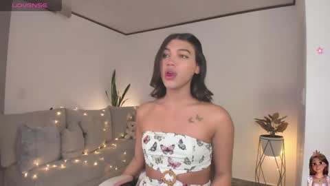 Eliza online show from April 2026 10:59:01 PM