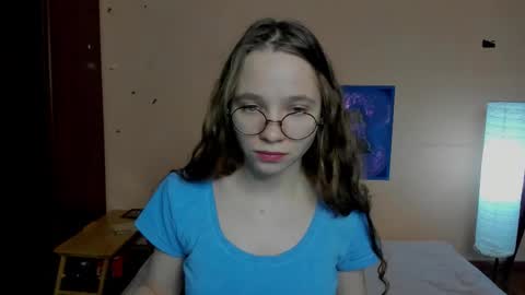 Leslie online show from March 2026 09:09:01 PM