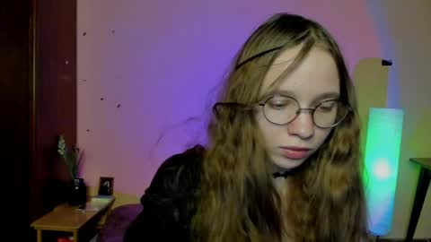 Leslie online show from March 2026 07:48:01 PM