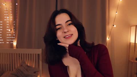 Luna online show from January 2025 10:12:02 AM