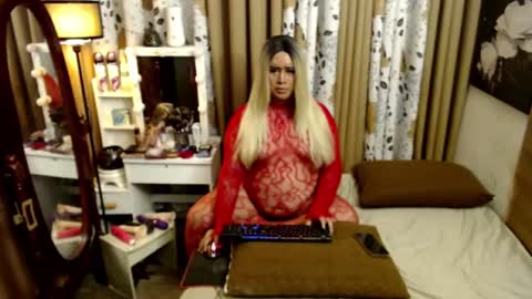 your_sissy_lyn online show from June 2026 11:03:01 PM