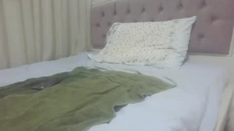 Sissy Sara online show from July 2026 06:43:02 PM