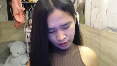 your_twinkletoes18 online show from April 2026 05:40:02 PM