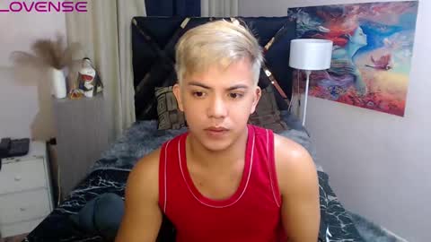 Snapshot of yourasian_bradley chatting on October 2025 03:01:02 PM yourasian_bradley online show from October 2025 03:01:02 PM