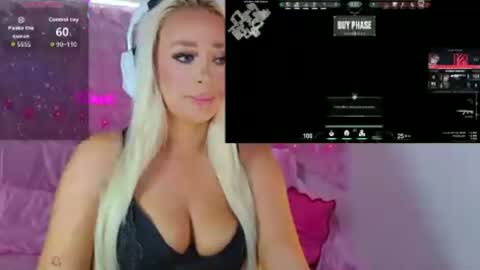 Snapshot of yourblonde_doll chatting on July 2026 08:14:01 PM YourBlondeDoll online show from July 2026 08:14:01 PM