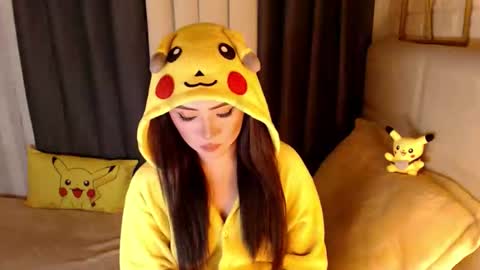 JEN  online show from April 2026 11:20:01 AM